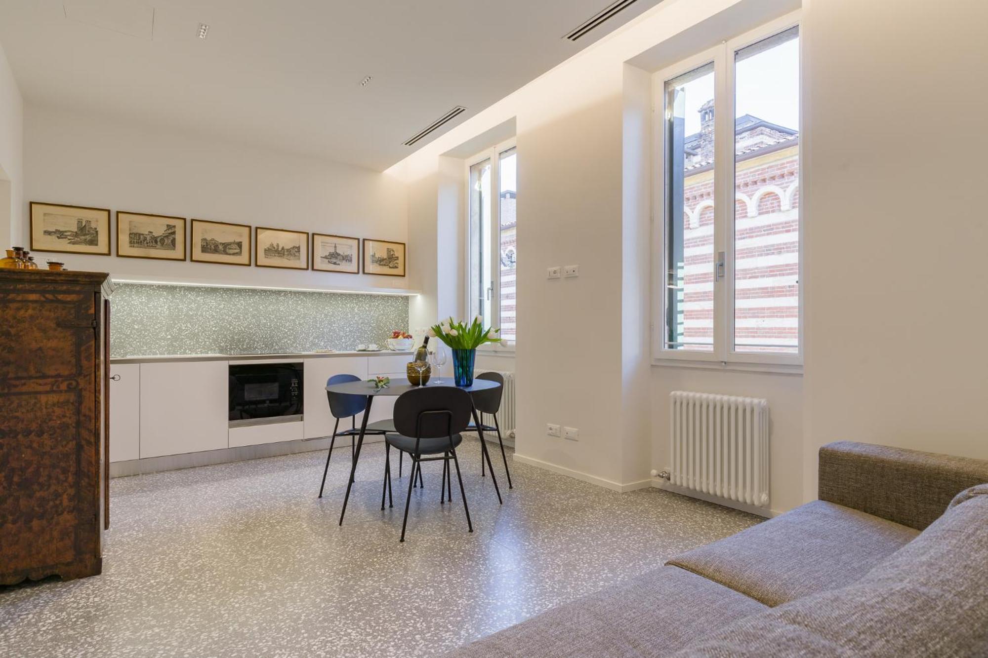 Domus La Costa Apartment Verona Exterior photo